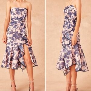 Keepsake Halo Midi Dress NWT Size 6